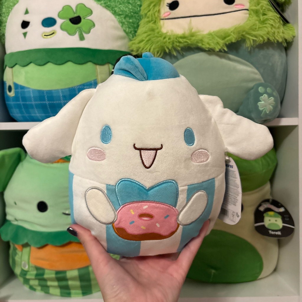 Cinnamoroll Hello Kitty With Donut Outfit Squishmallow Nwt 8in